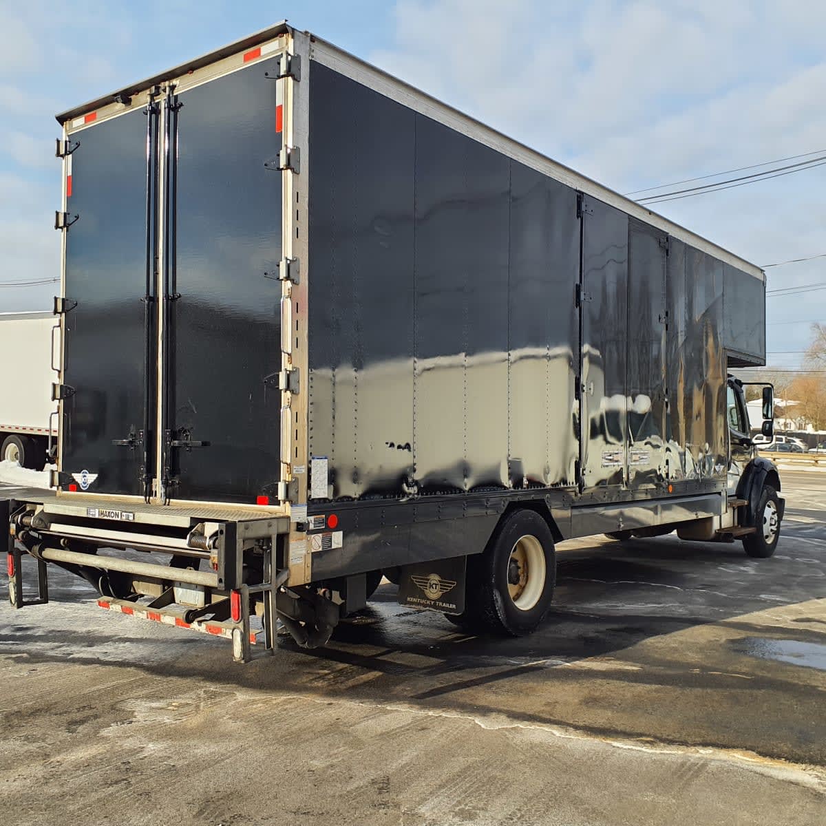 2019 Freightliner/Mercedes M2 106 807661