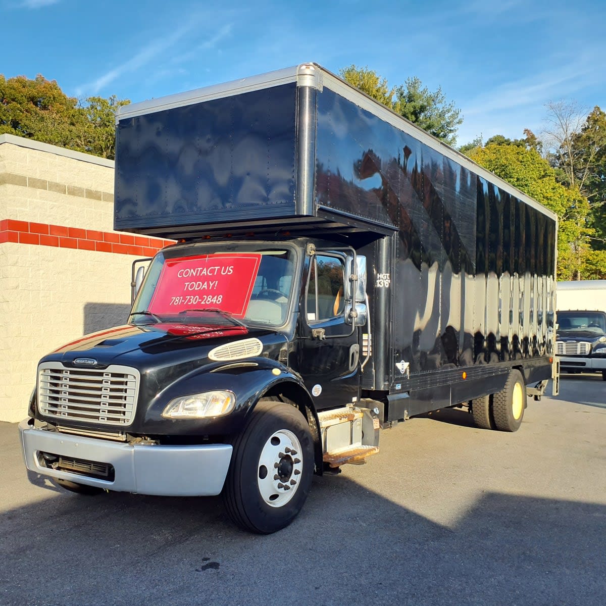 2019 Freightliner/Mercedes M2 106 807666 2019 Freightliner/Mercedes M2 106 807666