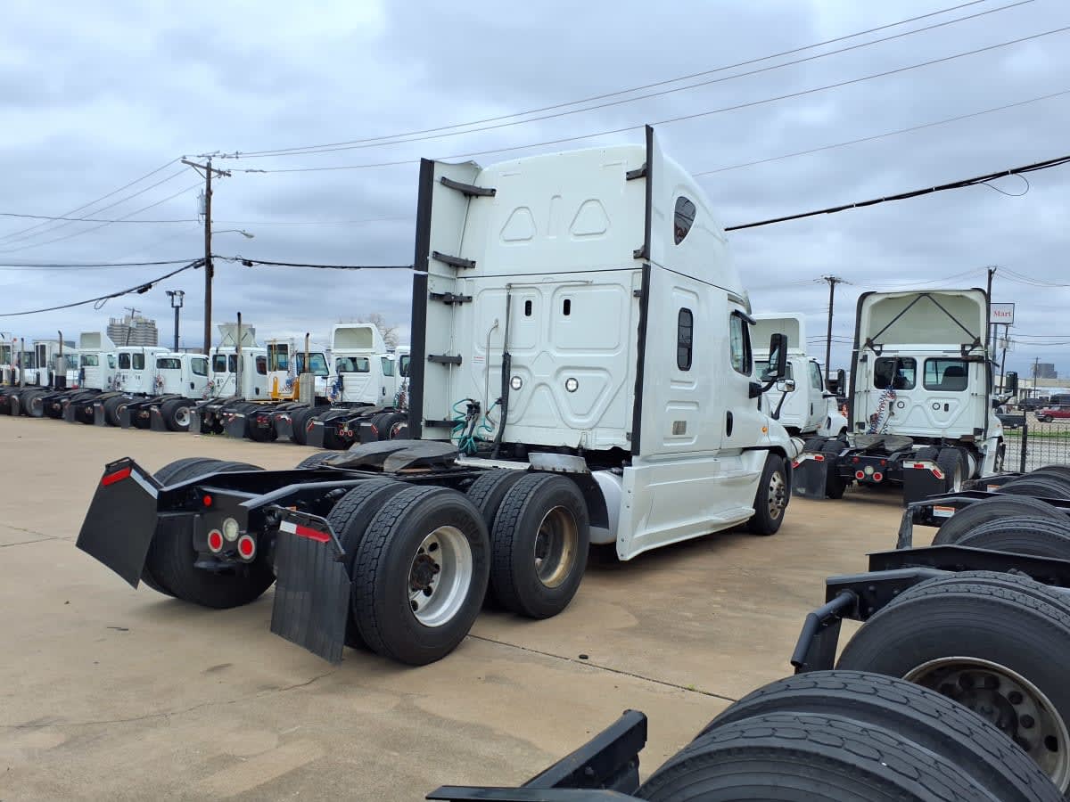 2019 Freightliner/Mercedes CASCADIA 125 807669
