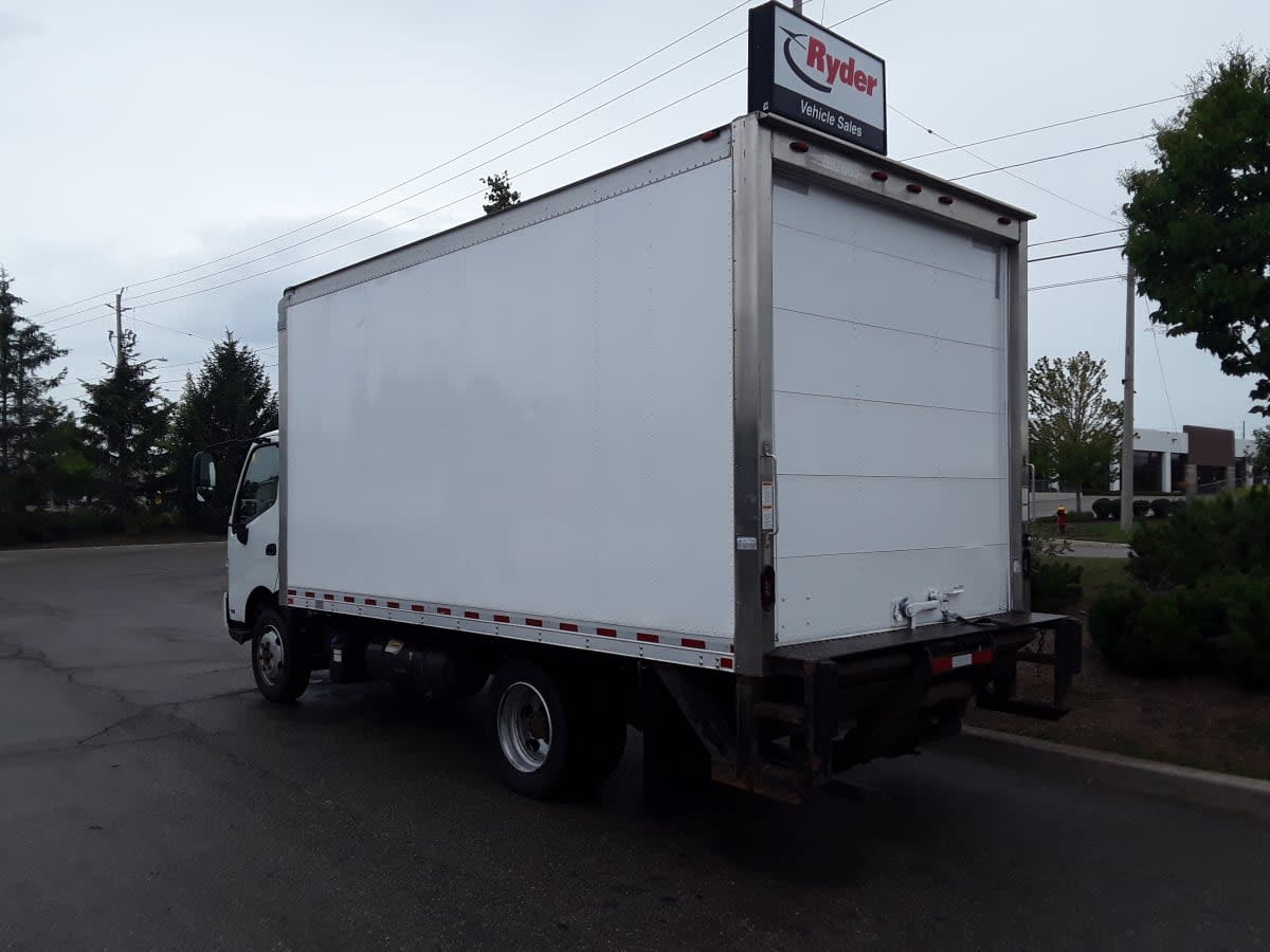 2018 Hino HINO 195 807685