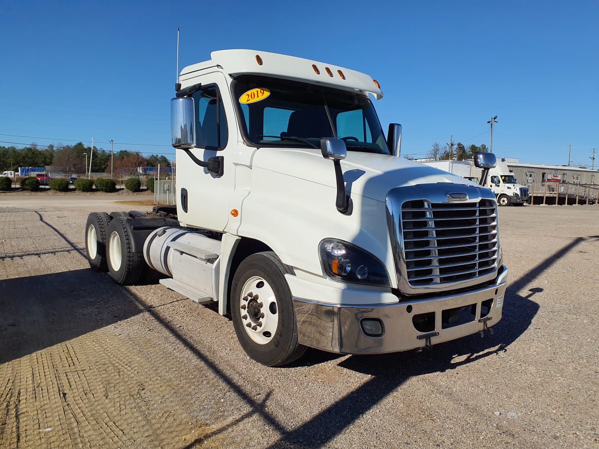 2019 Freightliner/Mercedes CASCADIA 125 807716