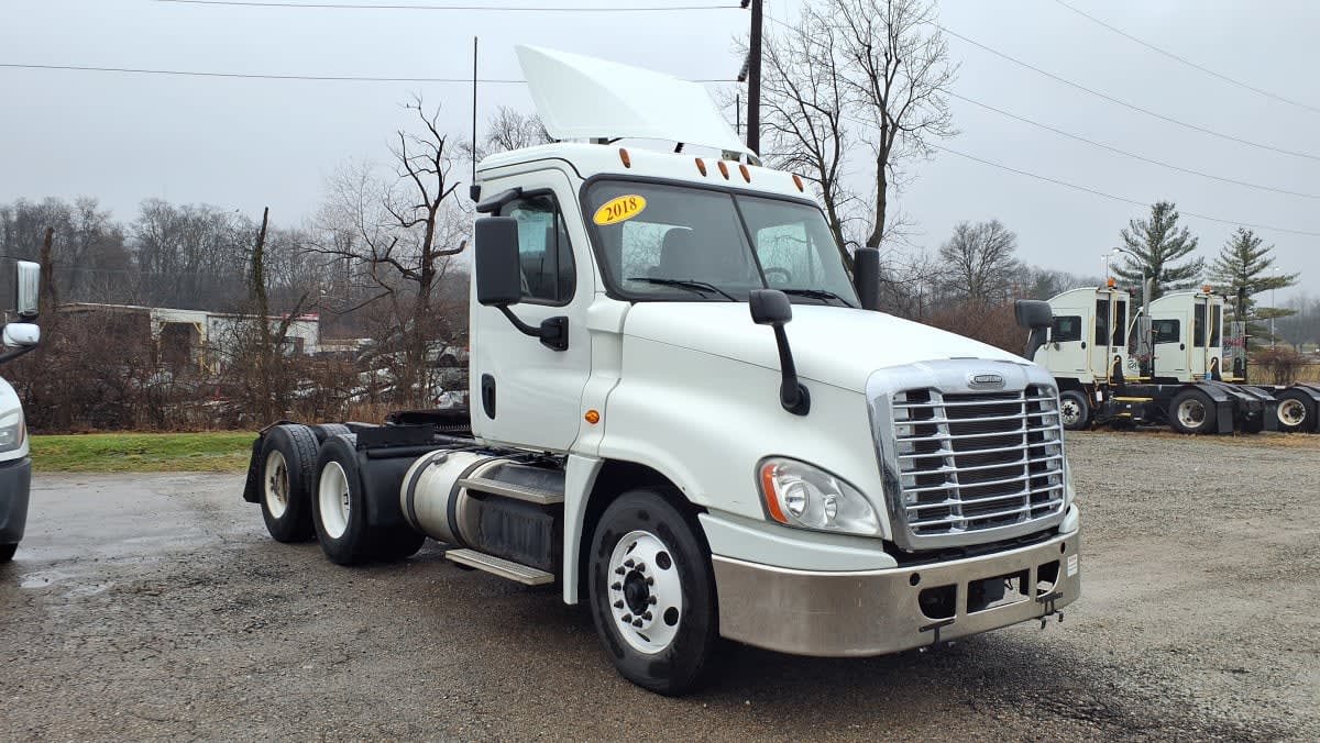 2018 Freightliner/Mercedes CASCADIA 125 807728