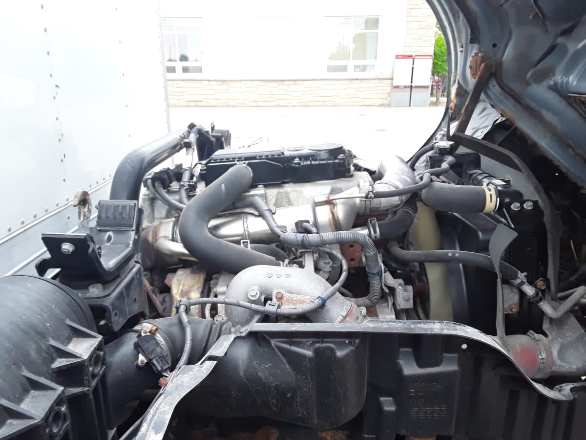 2018 Hino HINO 195 807731