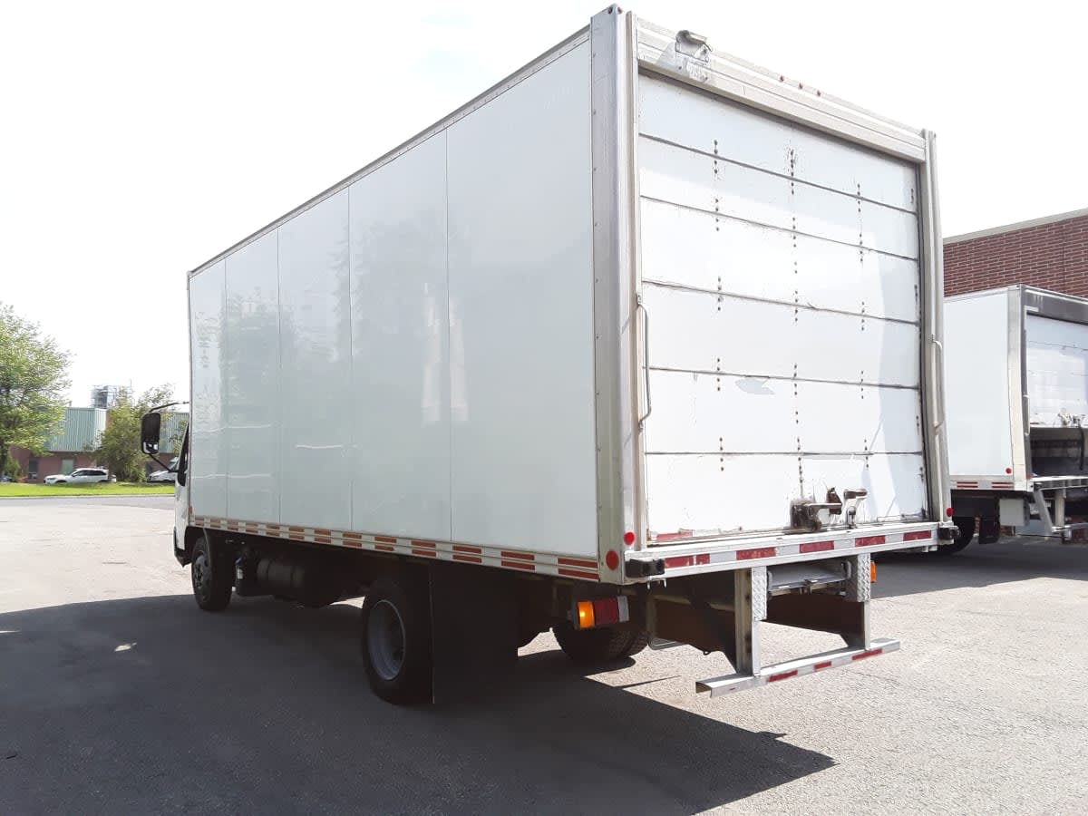 2018 Hino HINO 195 807777