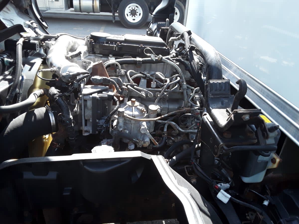 2018 Hino HINO 195 807777