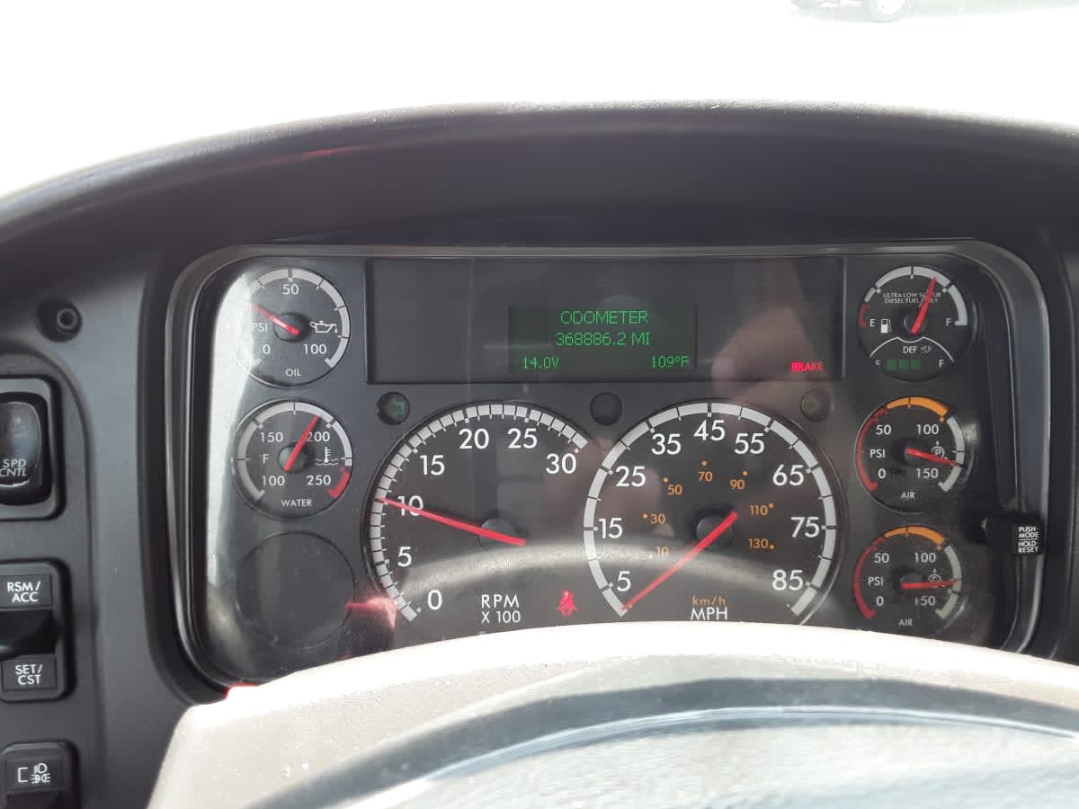 2019 Freightliner/Mercedes M2 106 807819