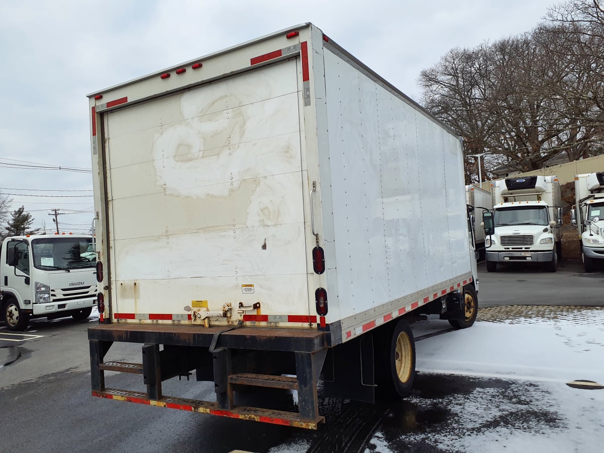 2017 Isuzu NPR 807877