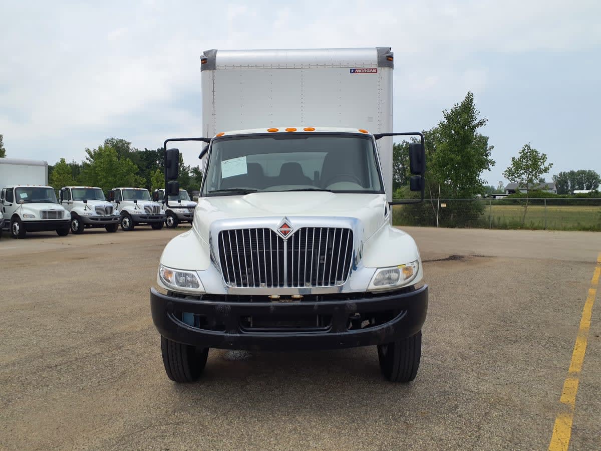2019 Navistar International 4300 807883