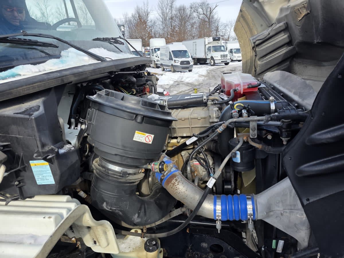 2019 Freightliner M2 112 - image 14