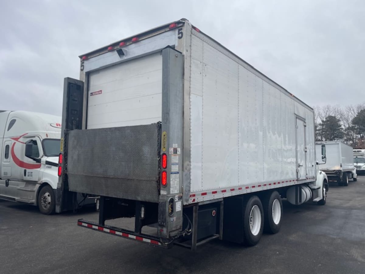 2019 Freightliner/Mercedes M2 112 807897