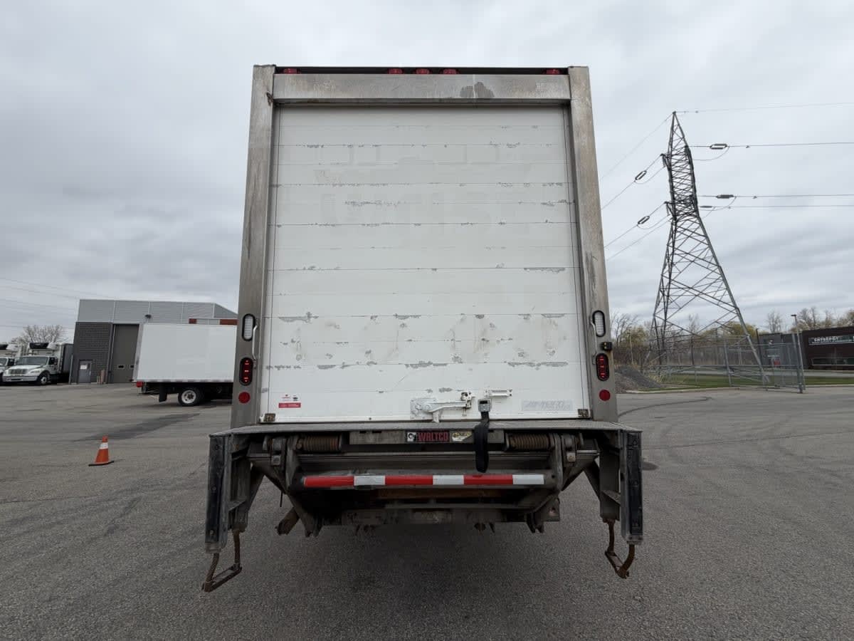 2019 Freightliner/Mercedes M2-112 807900