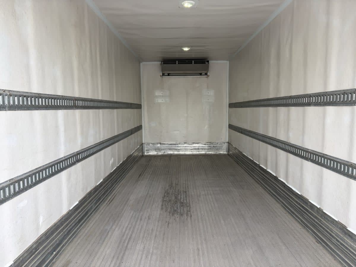 2019 Freightliner/Mercedes M2-112 807900