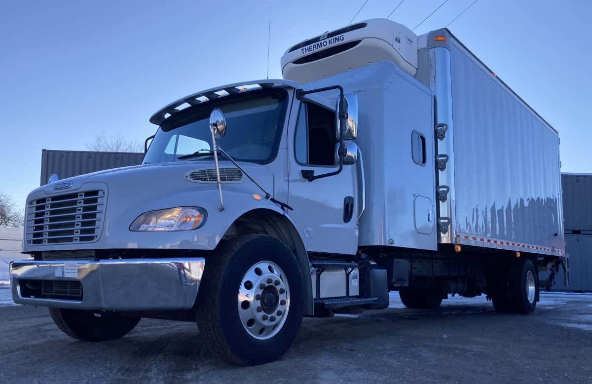 2019 Freightliner/Mercedes M2 106 807904