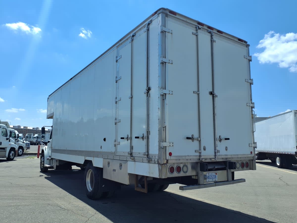 2019 Freightliner M2 106 in Taylor, MI — photo 6
