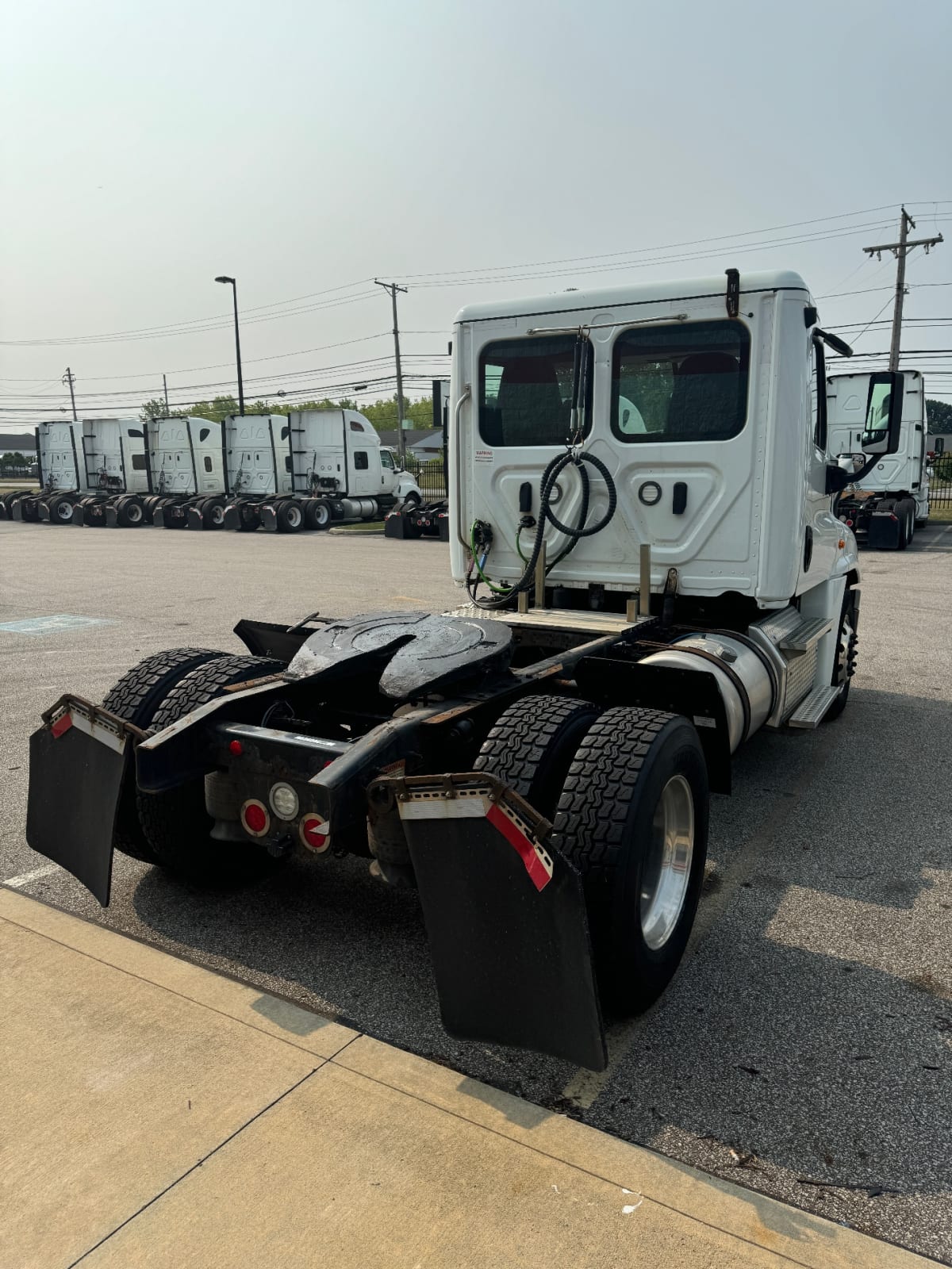 2019 Freightliner/Mercedes CASCADIA 125 807952