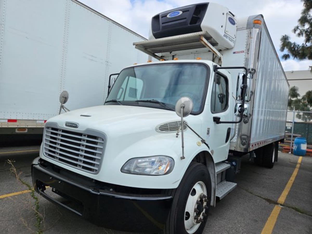 2019 Freightliner M2 106 807956