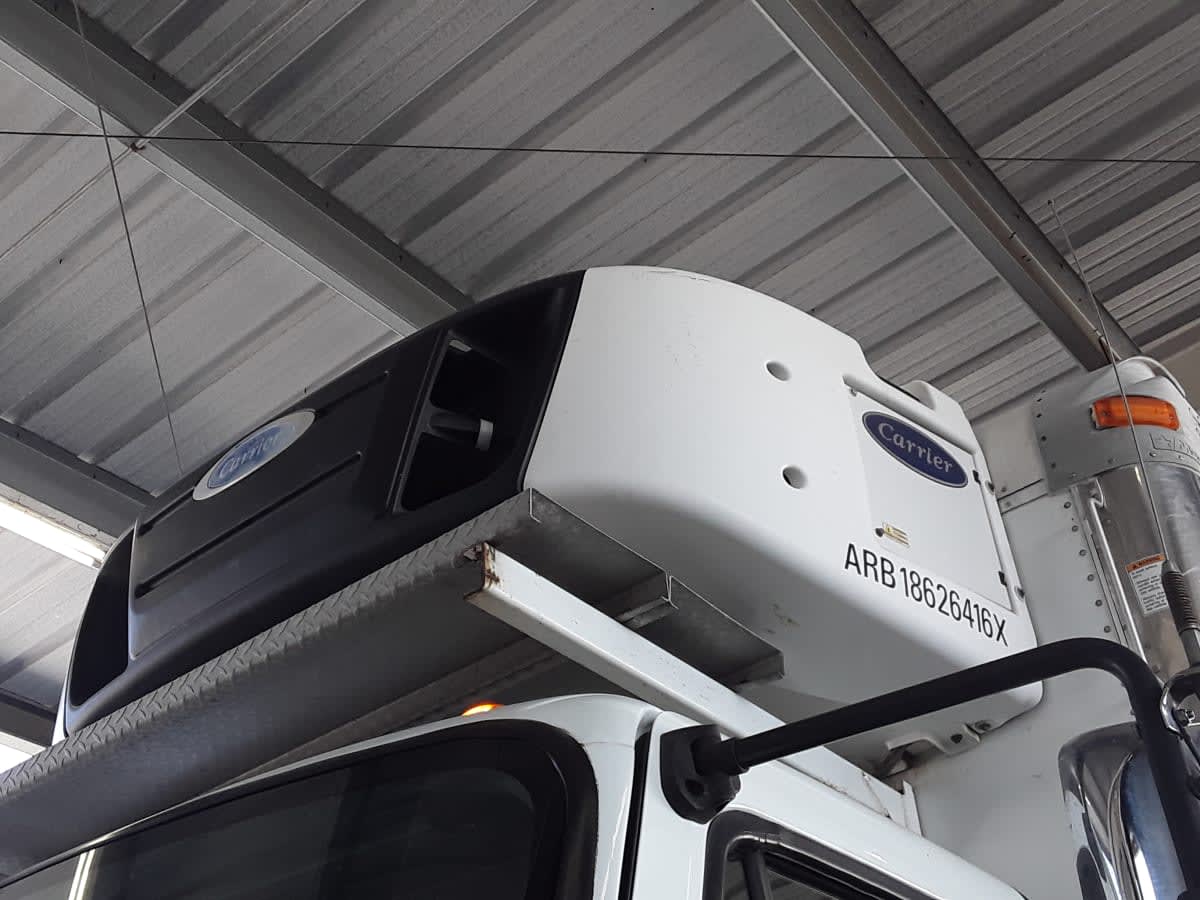 2019 Freightliner M2 106 807958