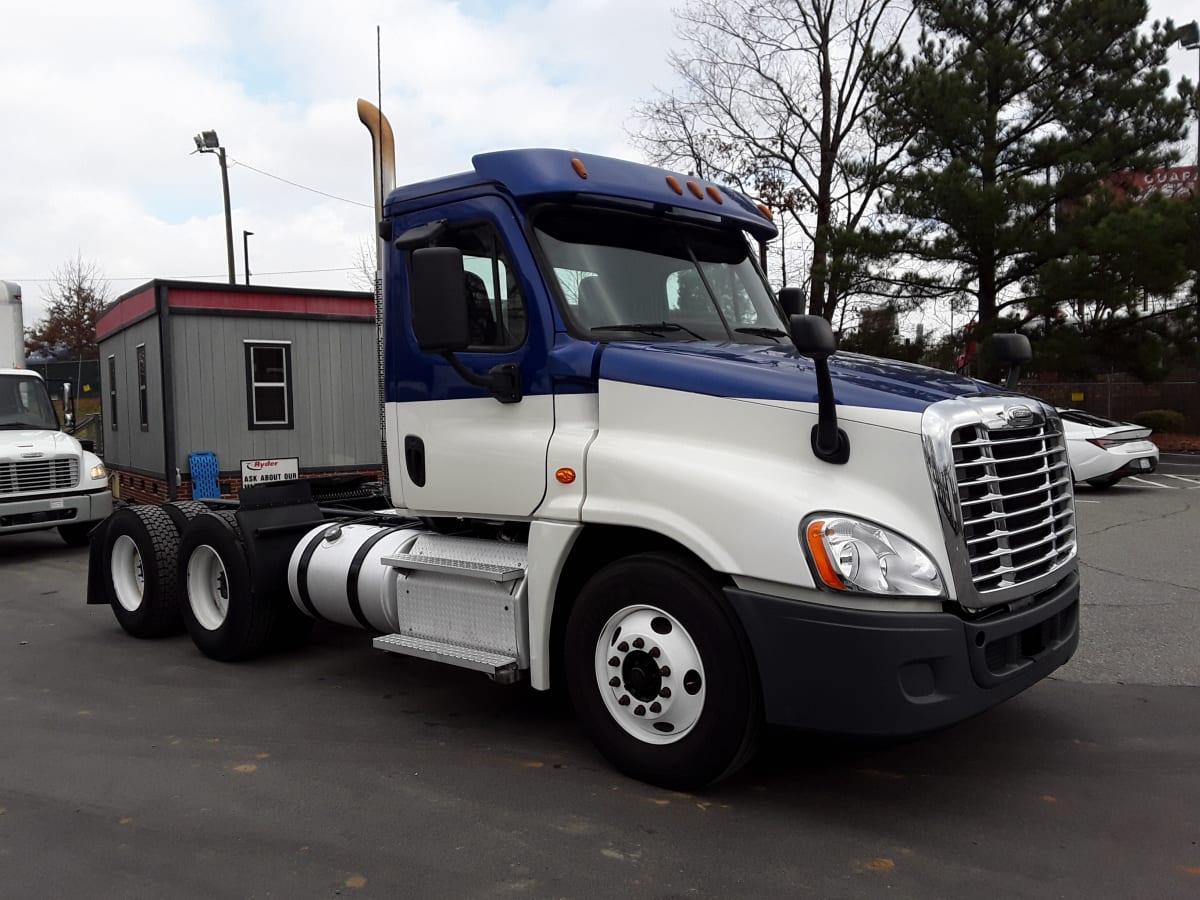 2019 Freightliner/Mercedes CASCADIA 125 808068