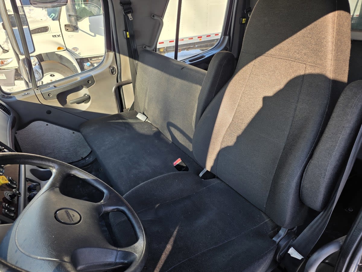 2019 Freightliner/Mercedes M2 106 808072