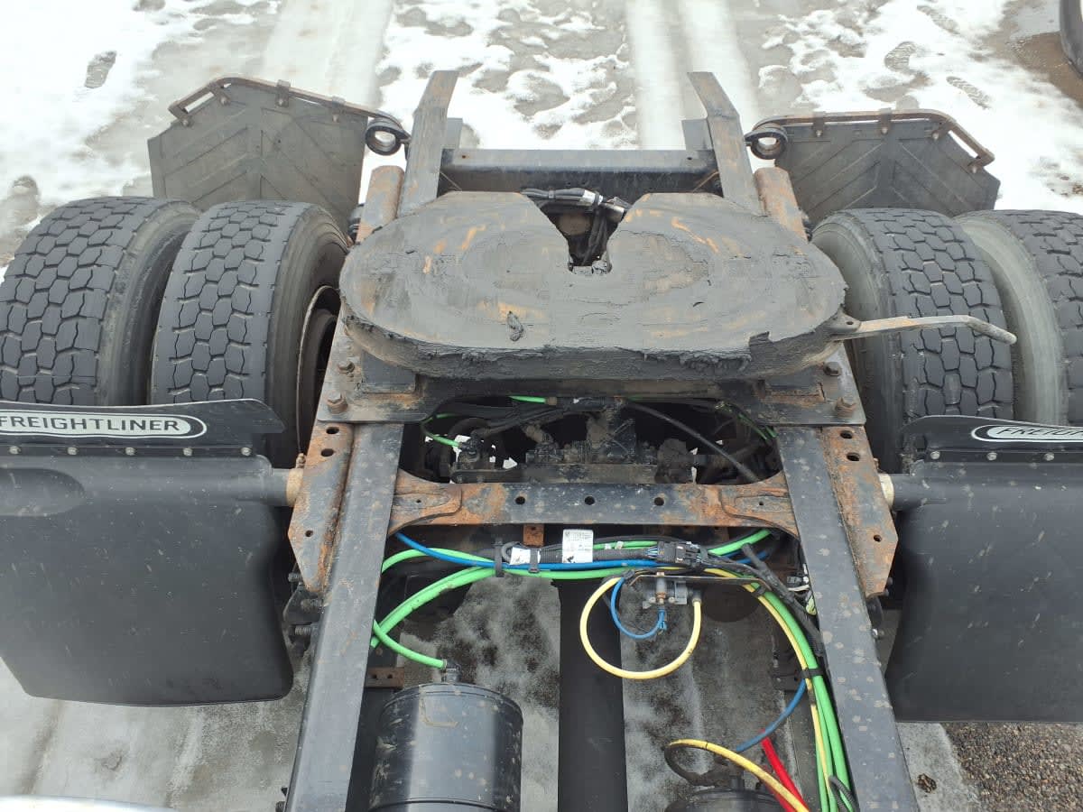 2019 Freightliner M2 112 - image 13