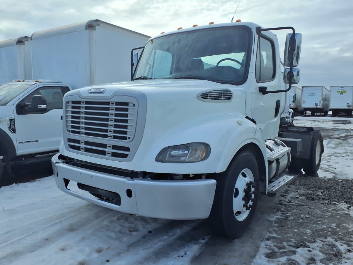 2019 Freightliner M2 112 - image 1