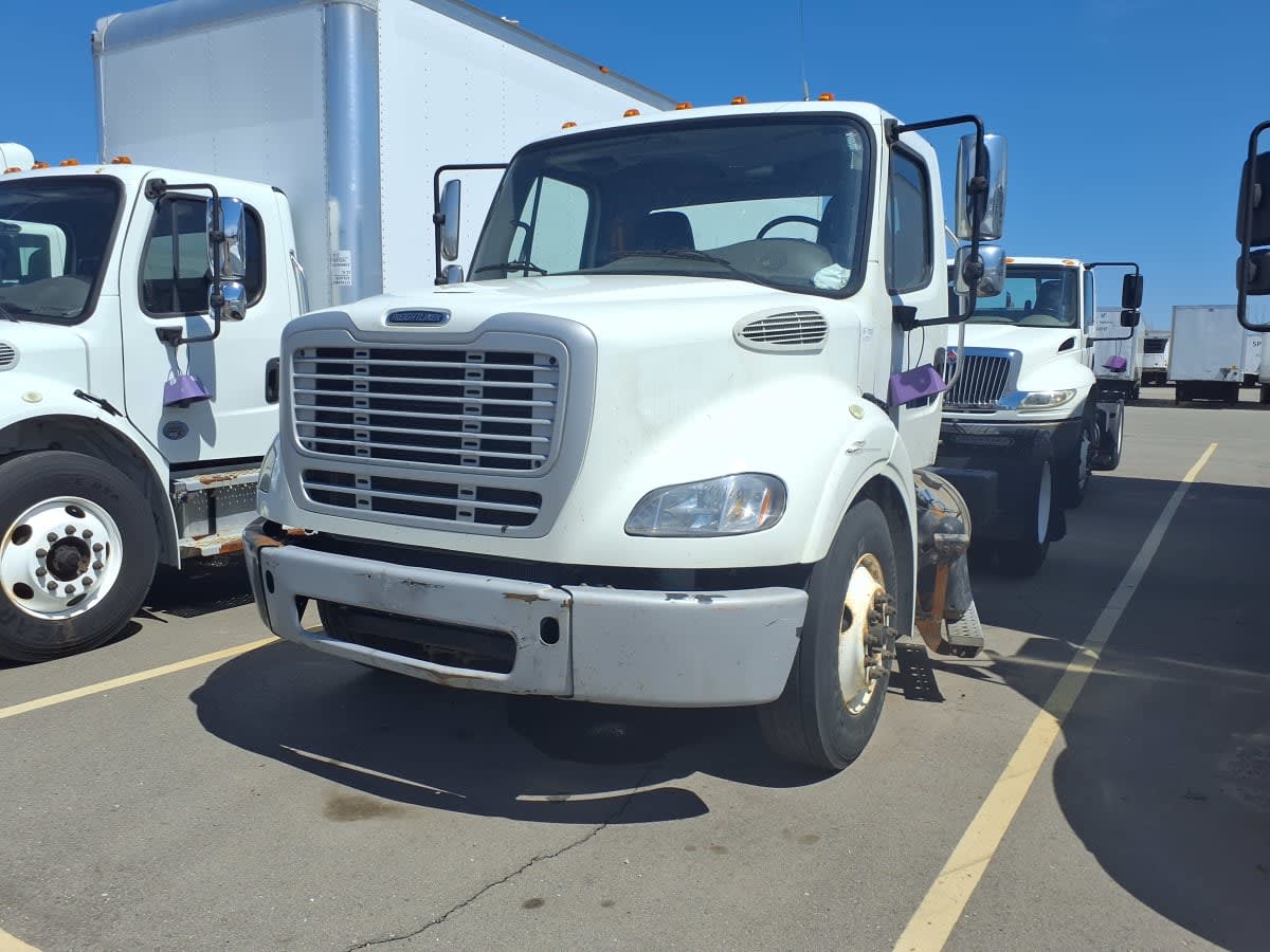 2019 Freightliner M2 112 - image 3