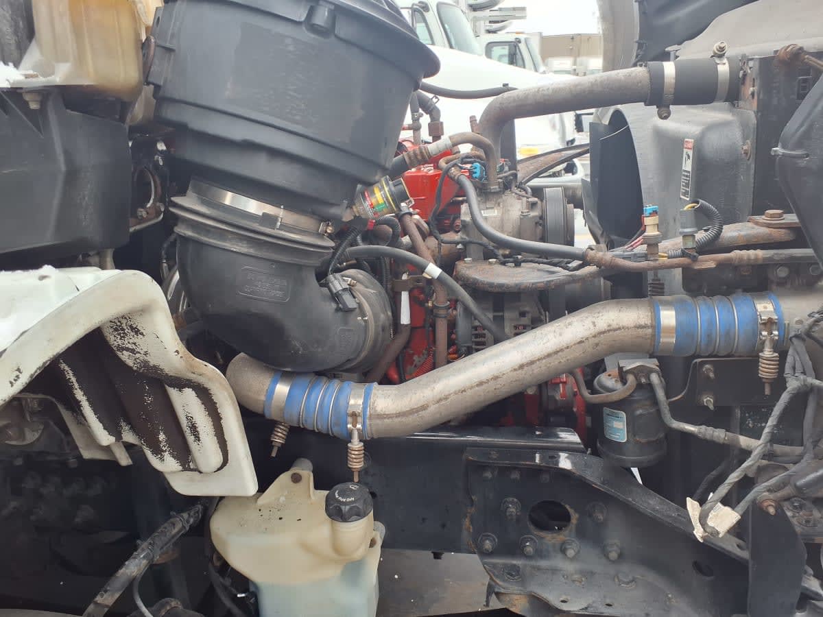 2019 Freightliner M2 112 - image 12