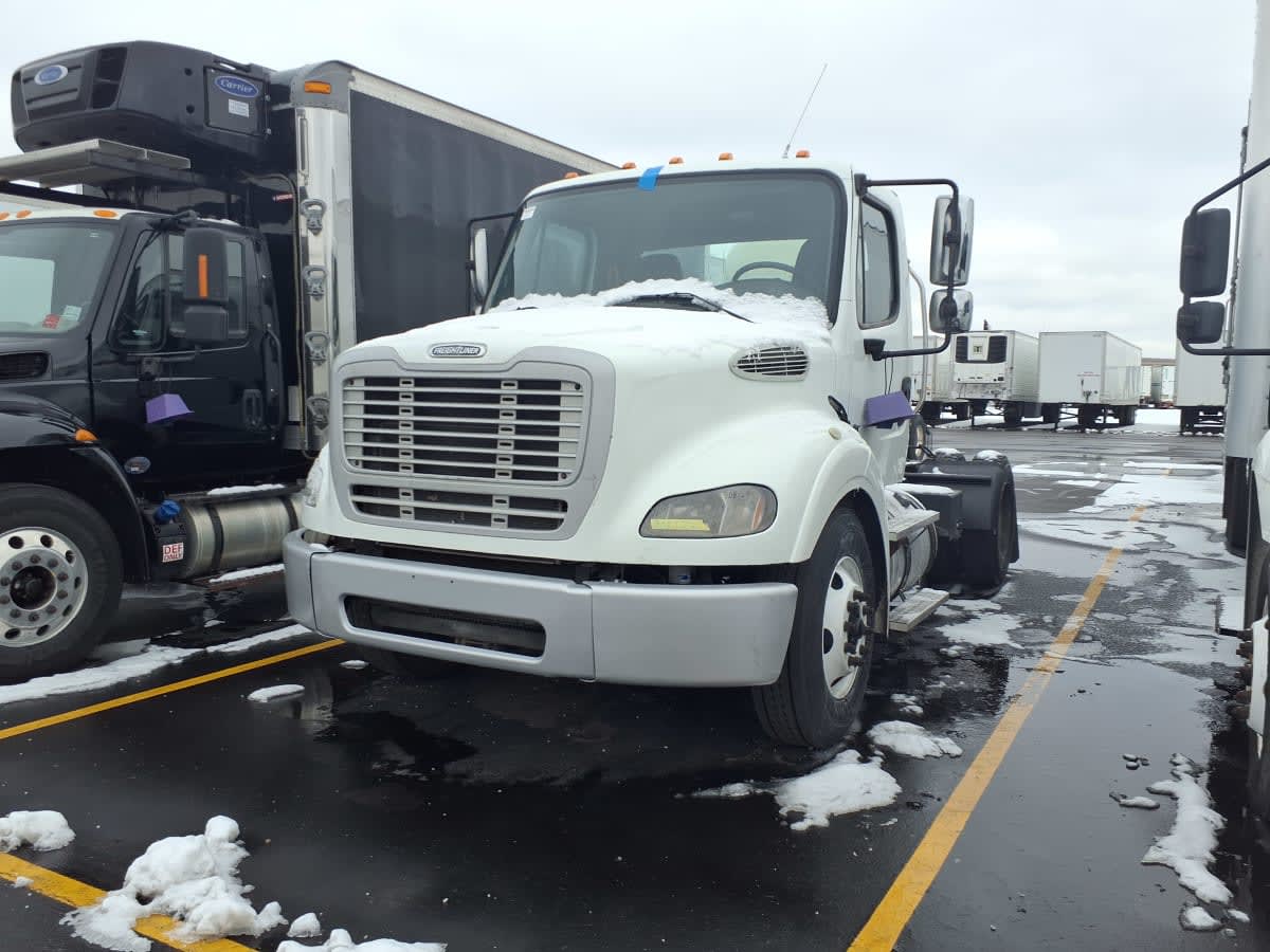 2019 Freightliner M2 112 - image 1