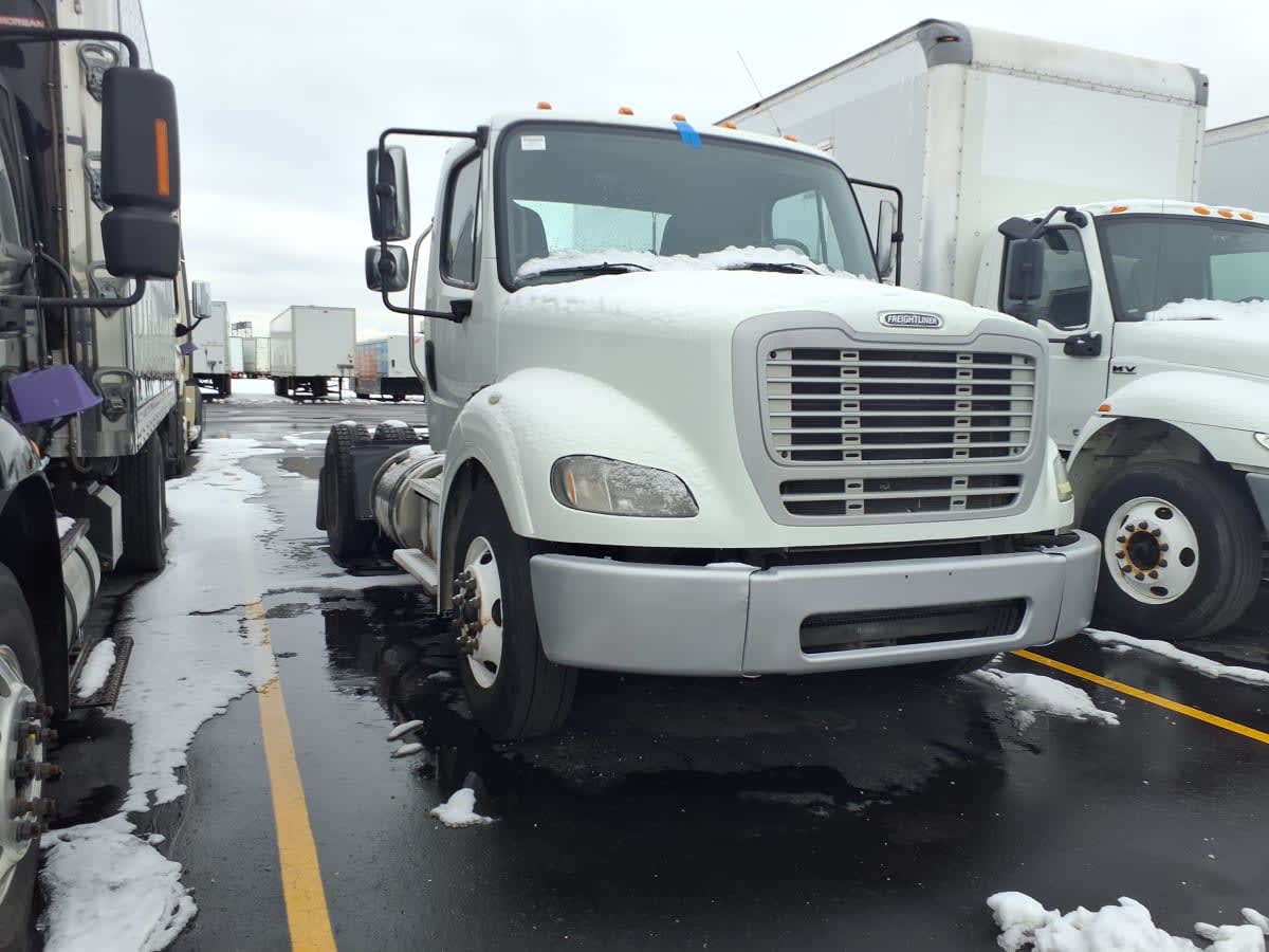 2019 Freightliner M2 112 - image 3