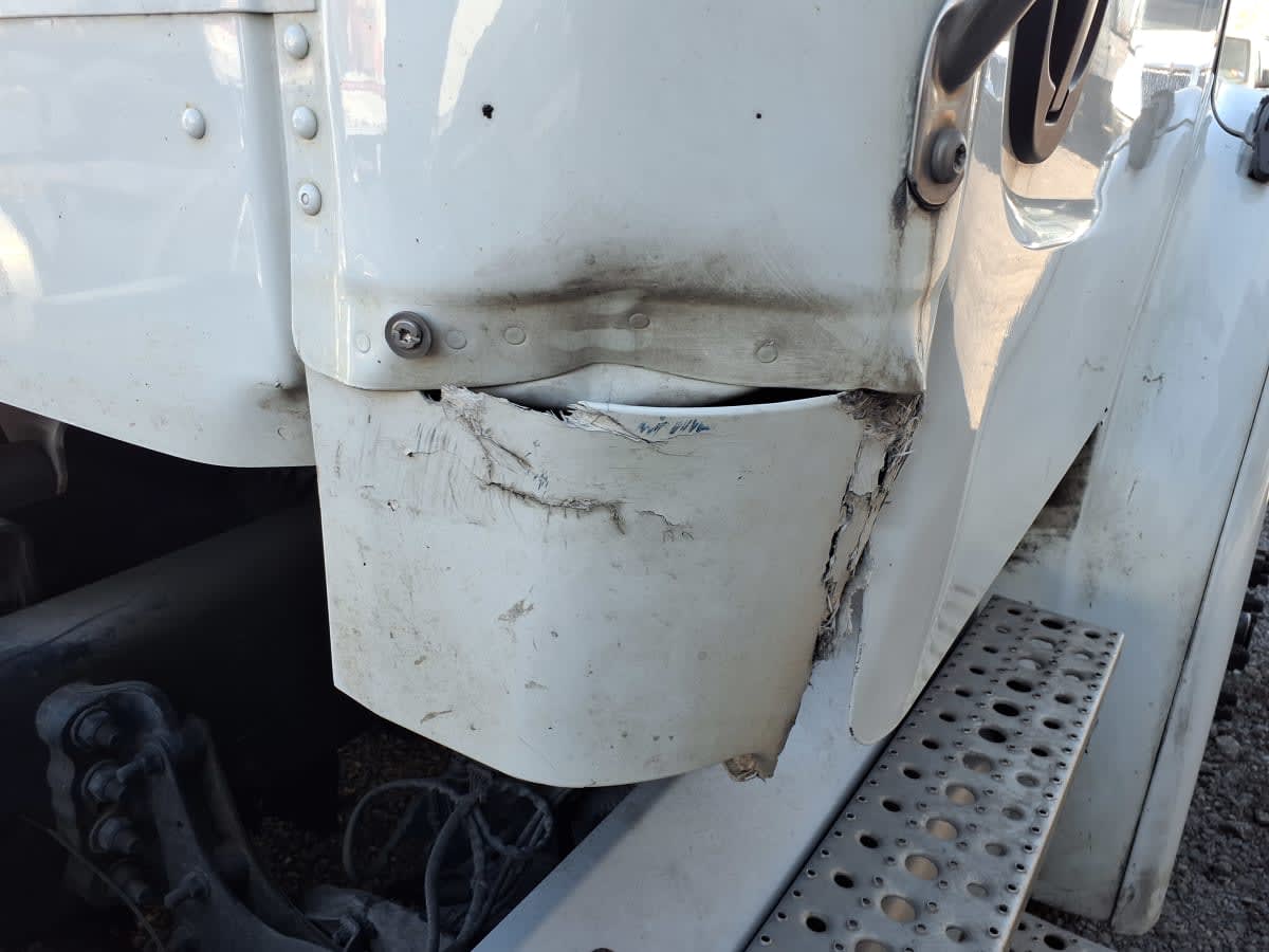 2019 Freightliner M2 112 - image 13