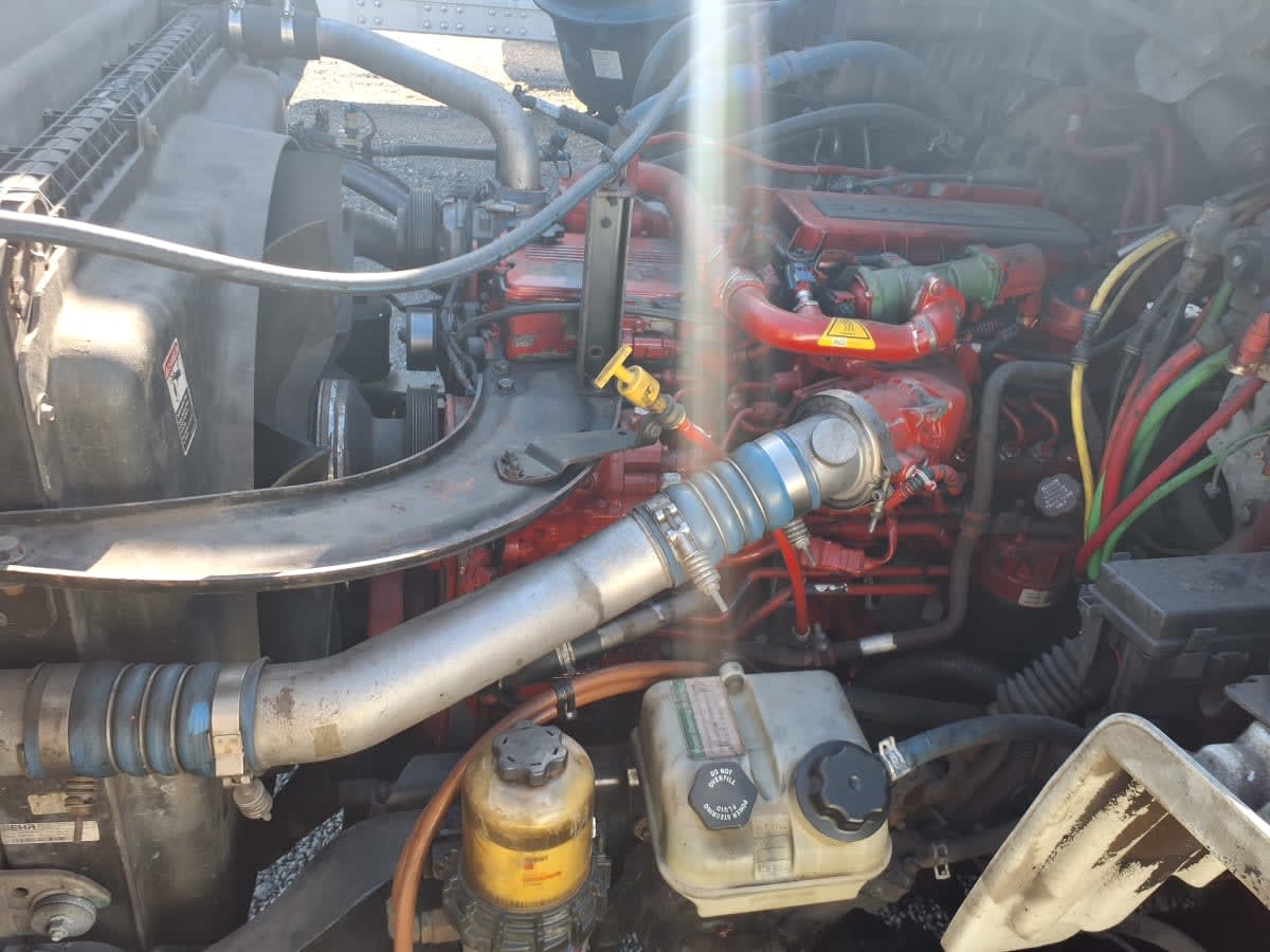 2019 Freightliner M2 112 - image 8