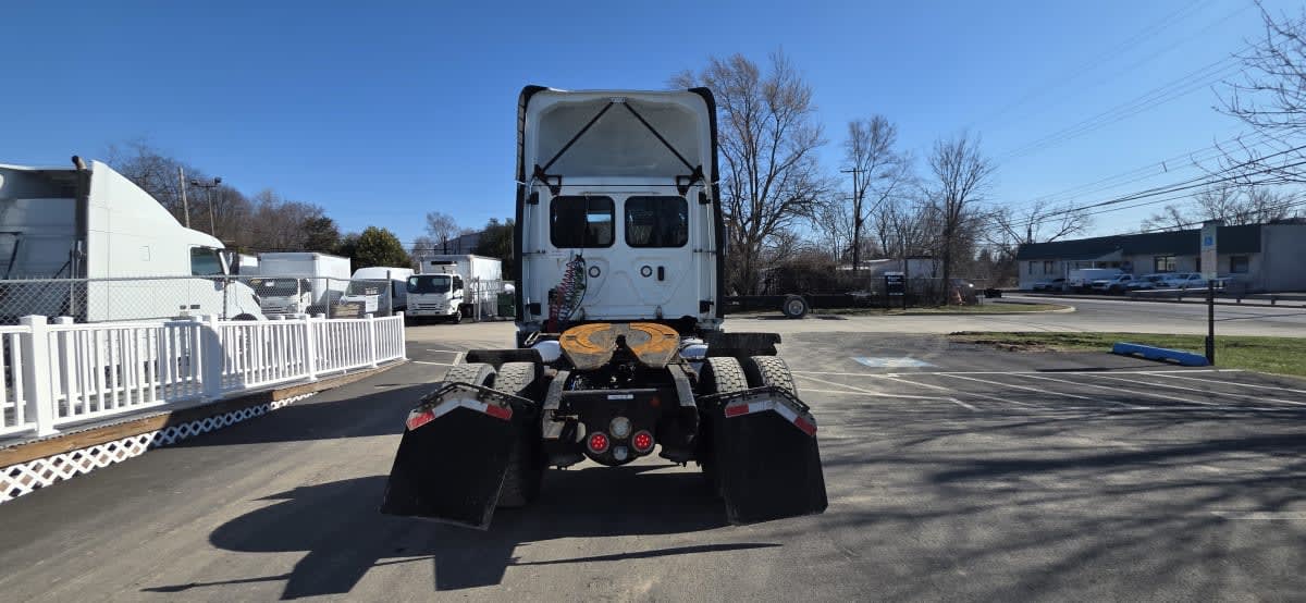 2019 Freightliner/Mercedes CASCADIA 113 808156