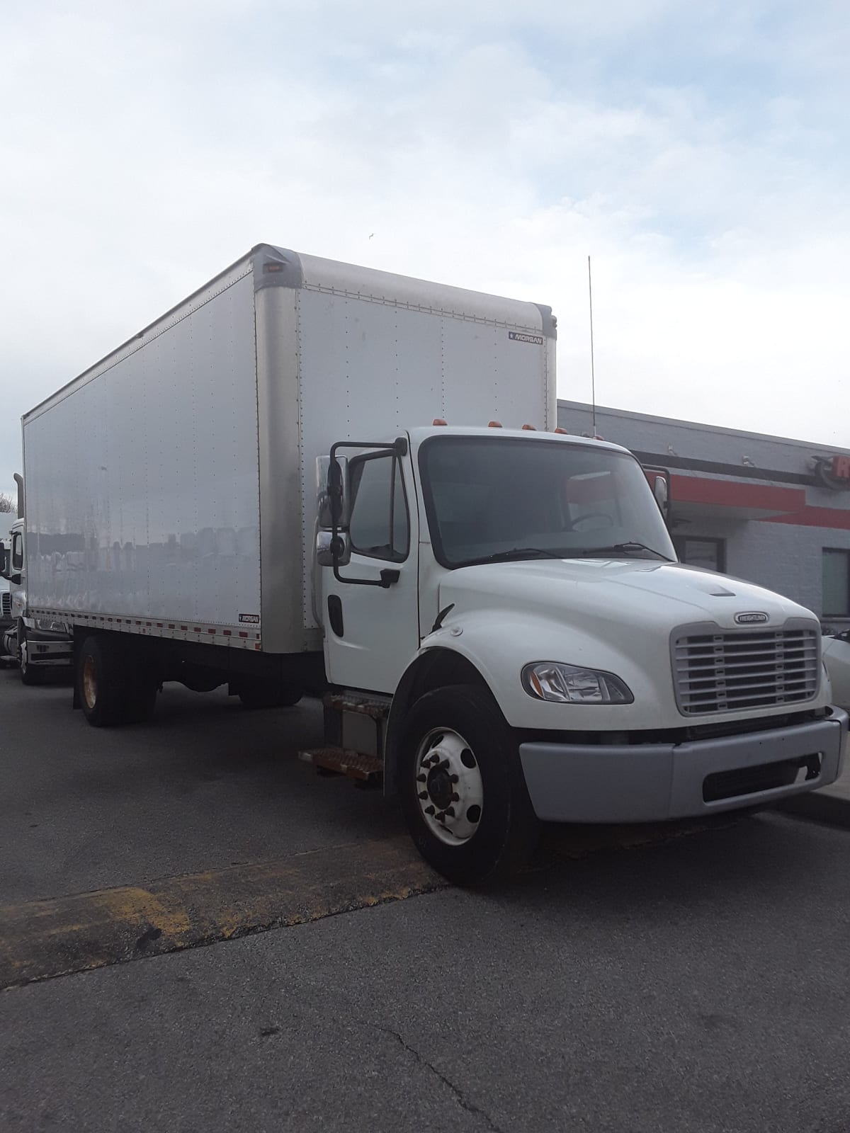 2019 Freightliner/Mercedes M2 106 808197