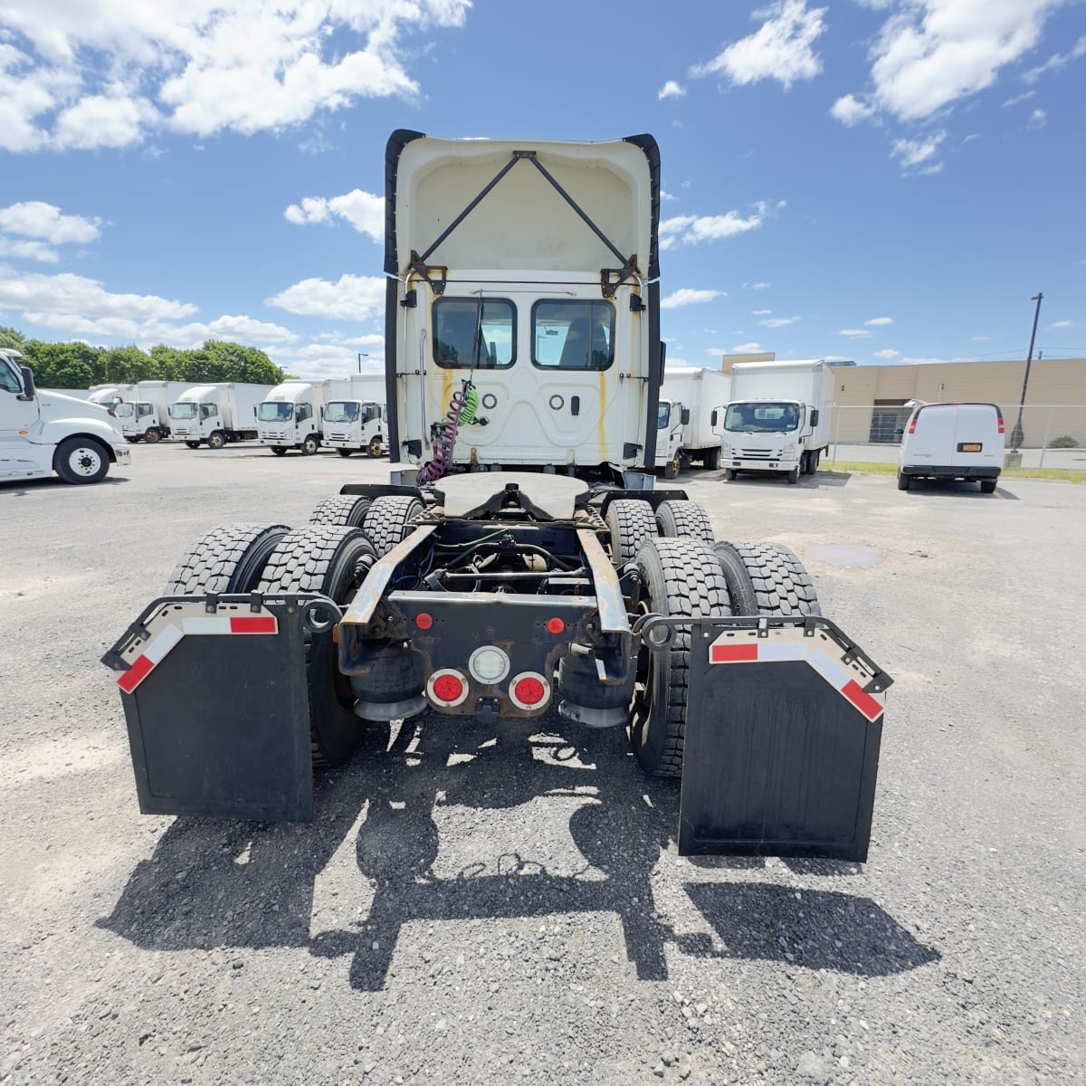 2019 Freightliner/Mercedes CASCADIA 125 808250