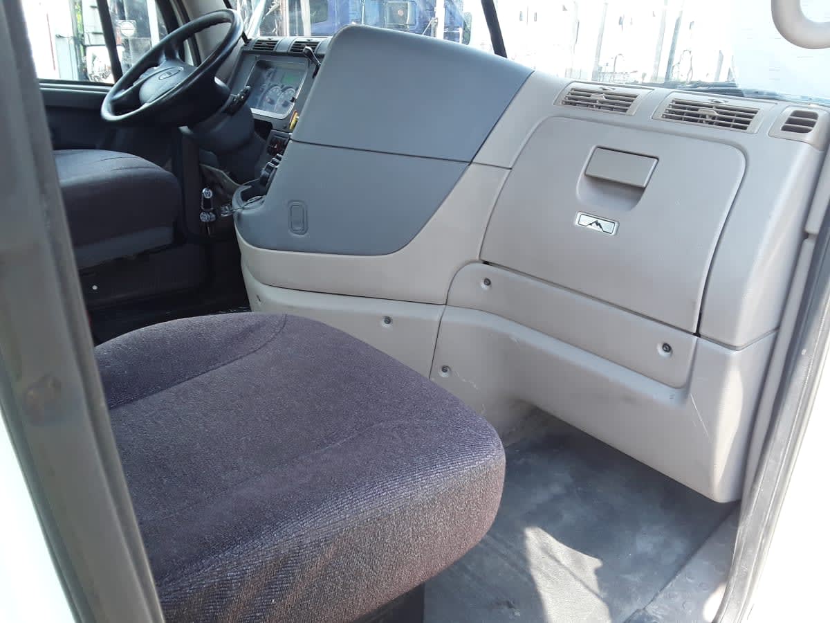 2019 Freightliner/Mercedes CASCADIA 125 808279