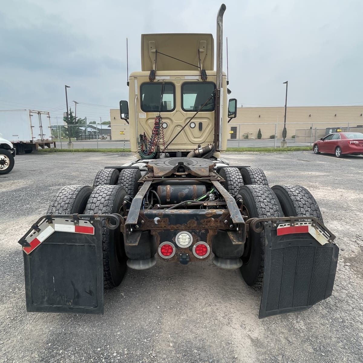 2019 Freightliner/Mercedes CASCADIA 125 808301