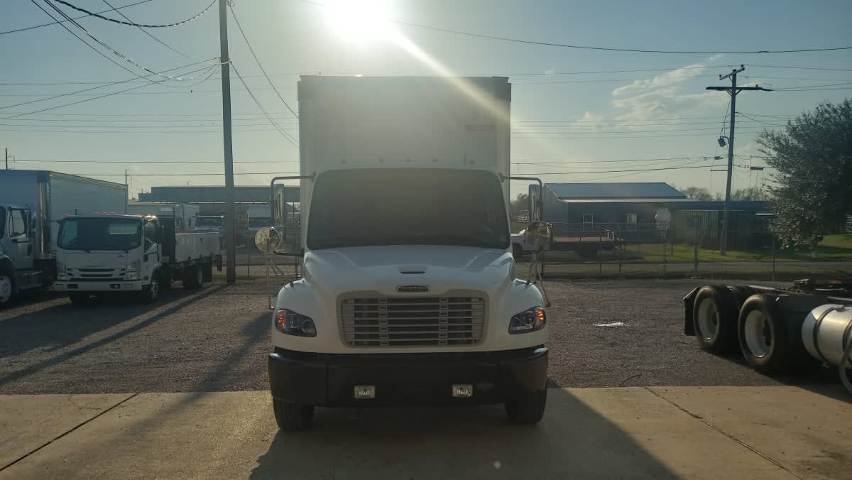 2019 Freightliner/Mercedes M2 106 808391