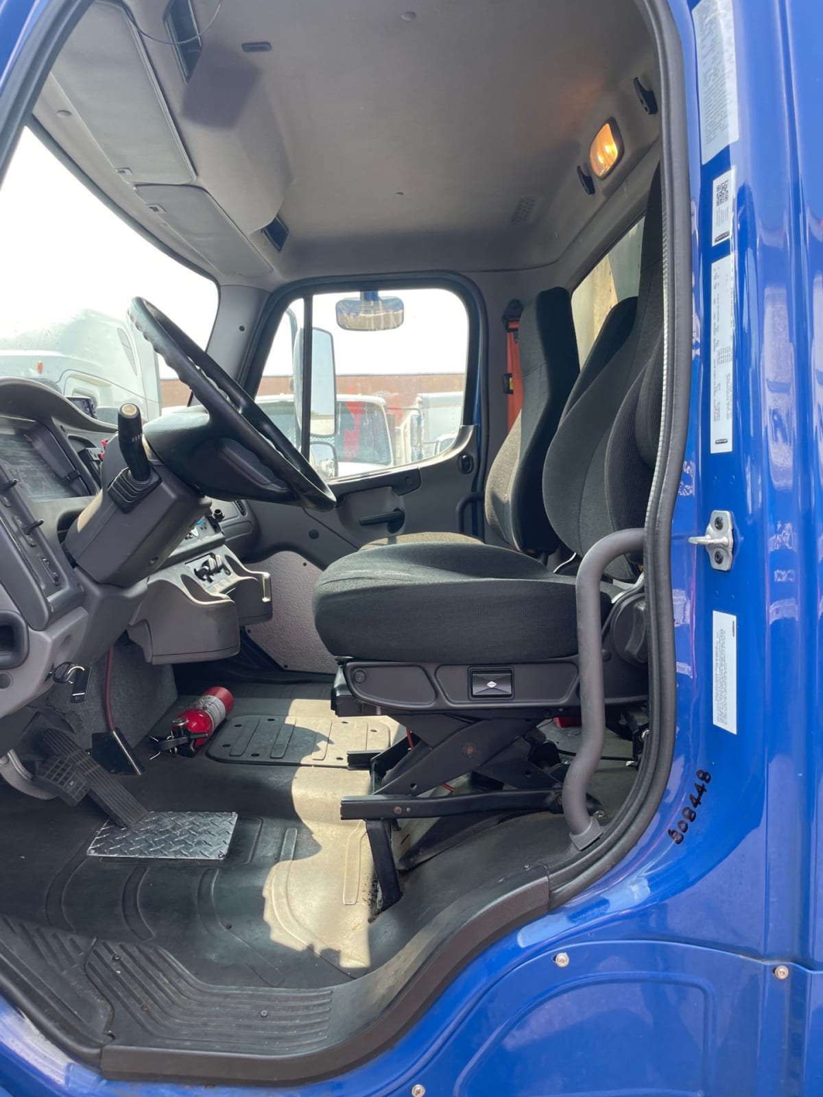 2019 Freightliner/Mercedes M2 106 808448