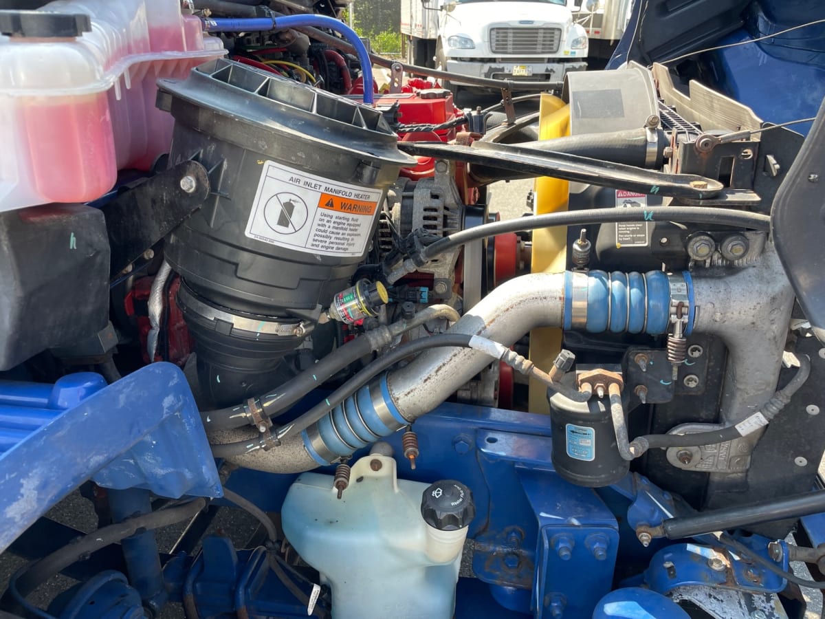 2019 Freightliner/Mercedes M2 106 808449