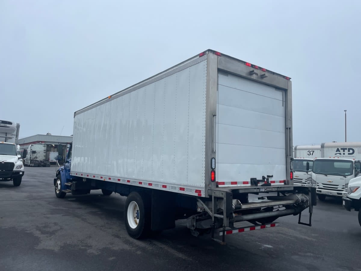 2019 Freightliner M2 106 808454