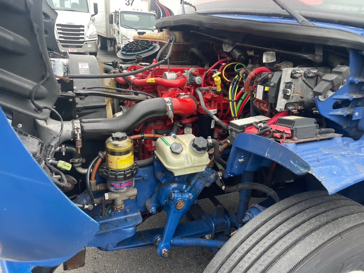 2019 Freightliner M2 106 808454