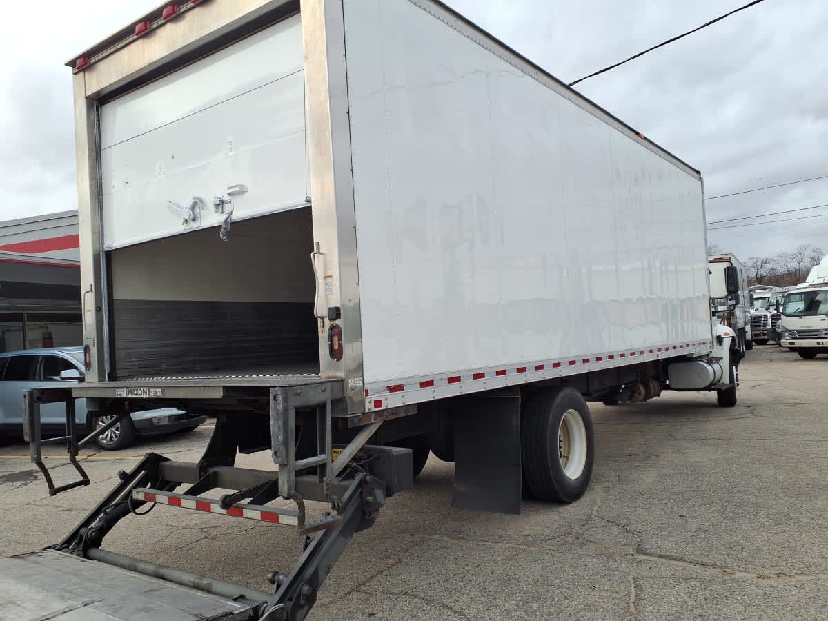 2019 Navistar International 4300 808500