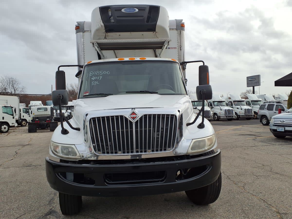 2019 Navistar International 4300 808500