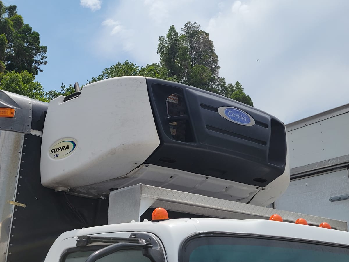 2018 Isuzu NQR in Tampa, FL — photo 7
