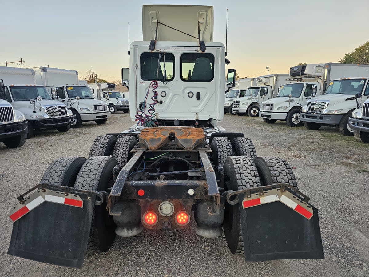 2019 Freightliner/Mercedes CASCADIA 125 808619
