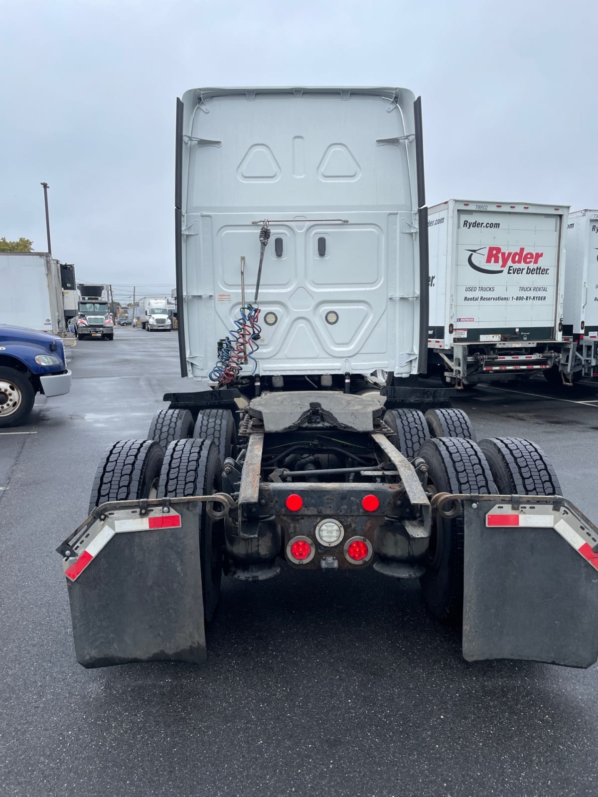 2019 Freightliner/Mercedes CASCADIA 125 808626