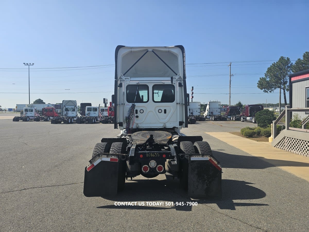 2019 Freightliner CASCADIA 113 808635