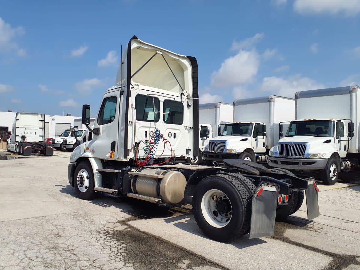 2019 Freightliner - image 6