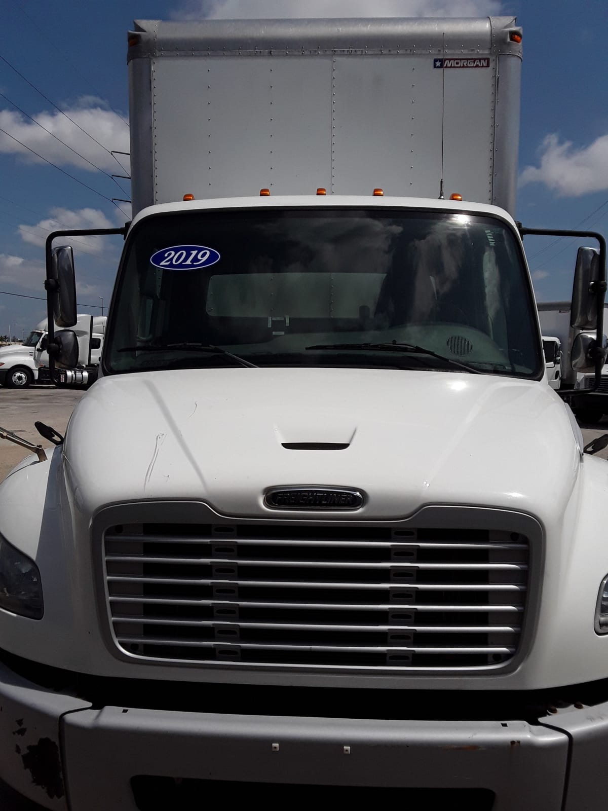 2019 Freightliner/Mercedes M2 106 808652