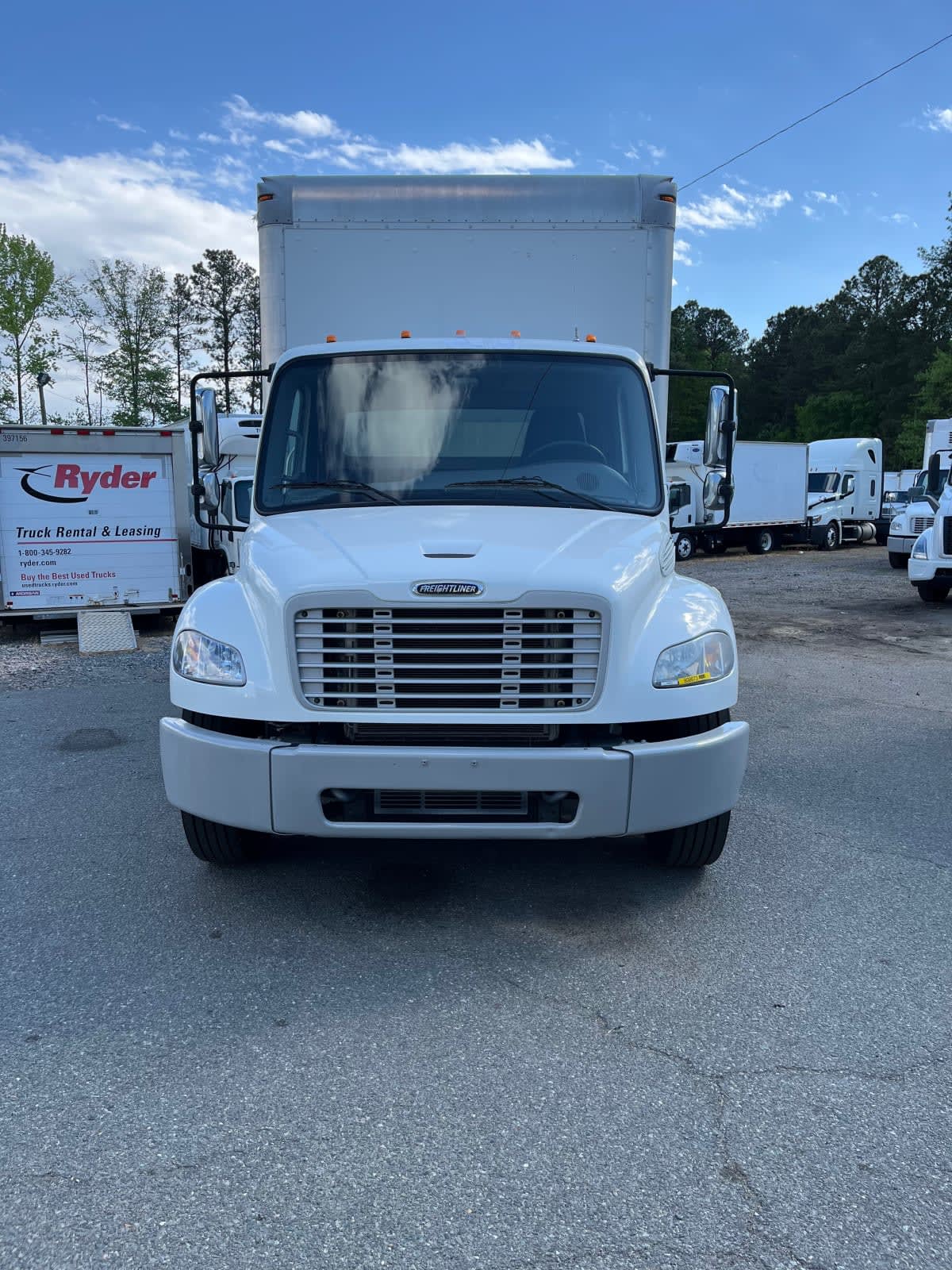 2019 Freightliner/Mercedes M2 106 808673